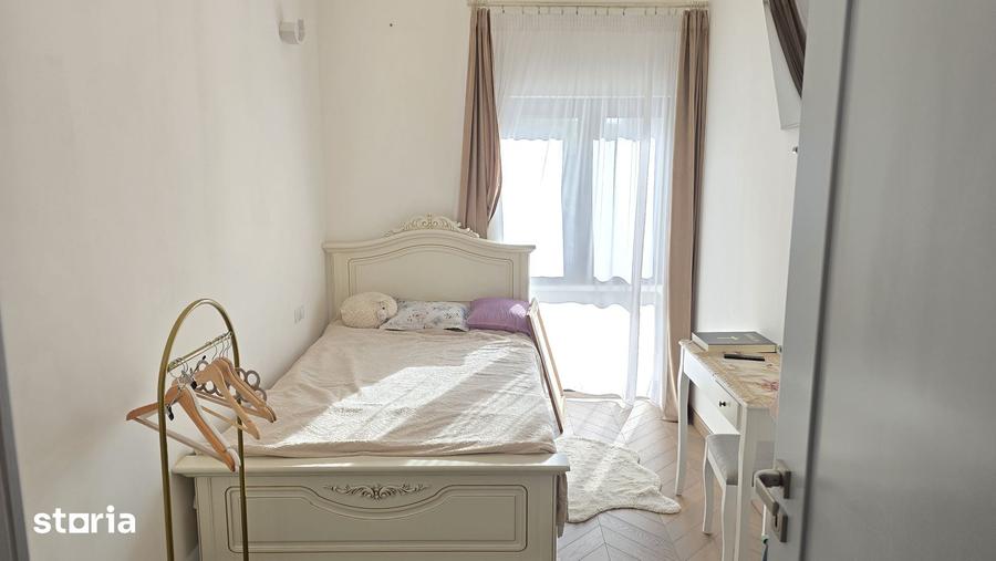 Apartament cu 4 camere în Decebal