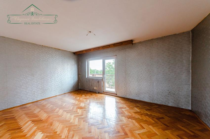 Apartament cu 3 camere, zona Alfa, Arad - 2