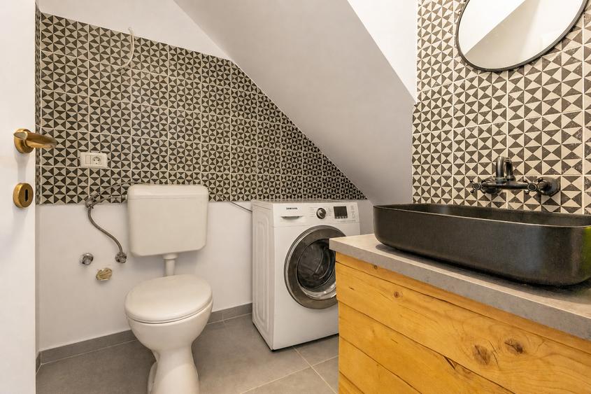 Duplex cu 3 camere cu Canalizare în Dumbrăvița