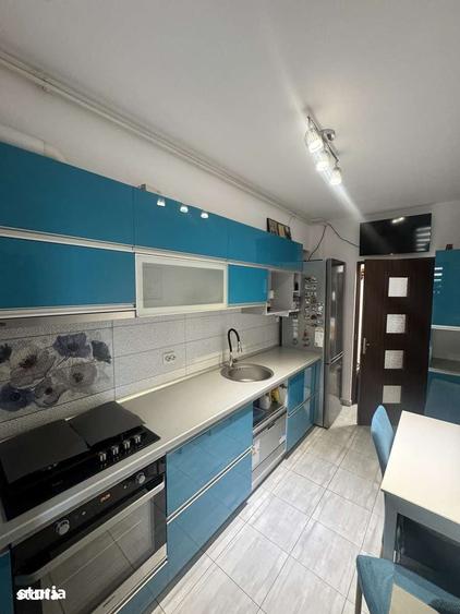 Apartament cu 2 camere decomandat în Metalurgiei