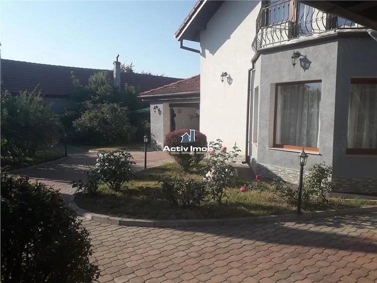 Casă cu 4 camere cu Teren 600 Mp în Sânpetru