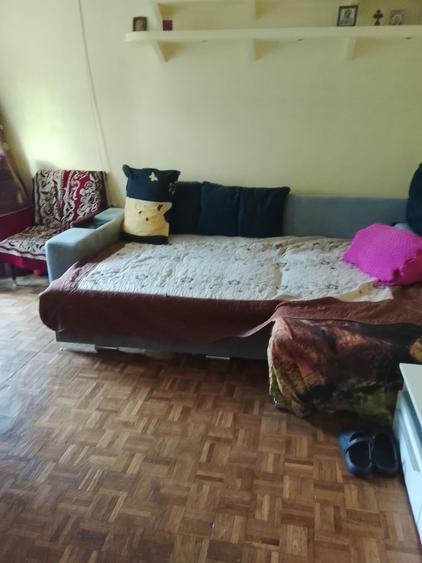 Apartament cu 3 camere decomandat în Hipodrom