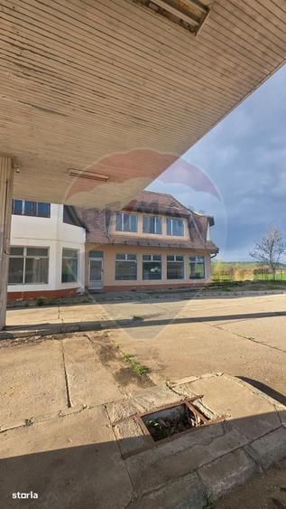 Spațiu comercial, de 400 mp, în Dupuș