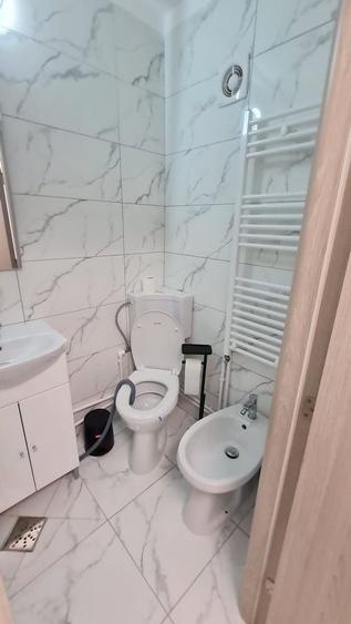 Garsonieră decomandată în Exterior Vest