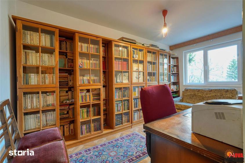 Apartament cu 4 camere în Astra