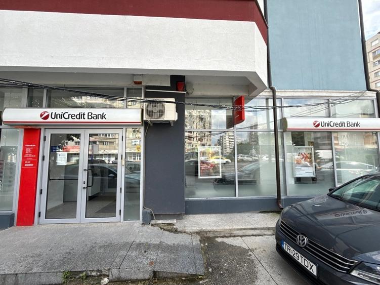 Spațiu comercial, de 255 mp, în Central
