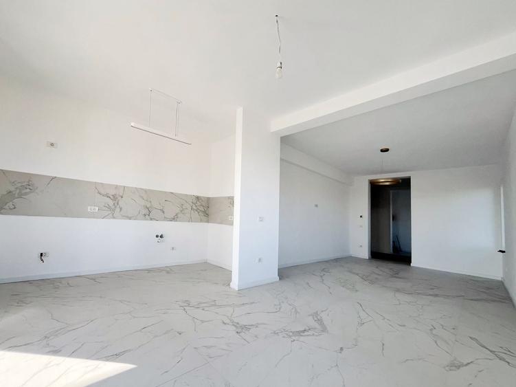 Duplex cu 3 camere cu Canalizare în Covaci
