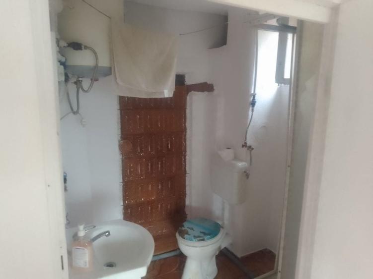 Casă cu 4 camere în Susani