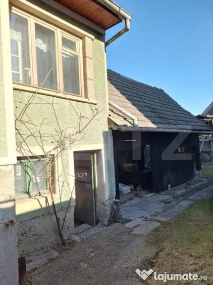 Casă cu 3 camere cu Teren 1372 Mp în Baciu