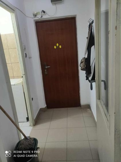 Apartament cu 2 camere nedecomandat în Micro 14