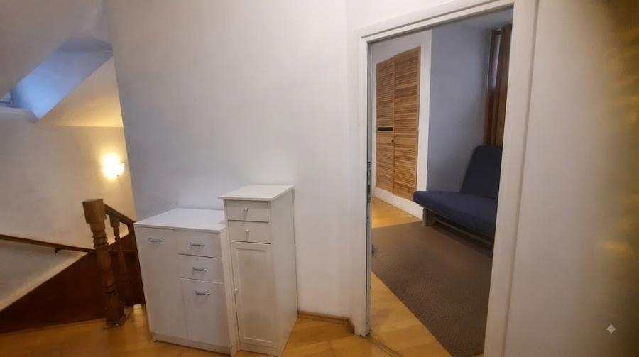 Casă individuală cu 3 camere cu Canalizare în Schei