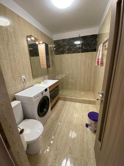 Apartament cu 2 camere decomandat în Florești