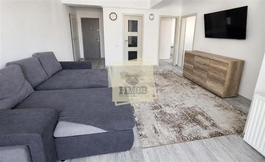 Apartament cu 3 camere decomandat, mobilat în Turnișor