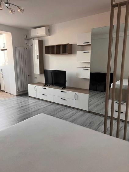 Garsonieră 30 mp, renovată, mobilată, 3 lifturi, metrou 2 minute - 6