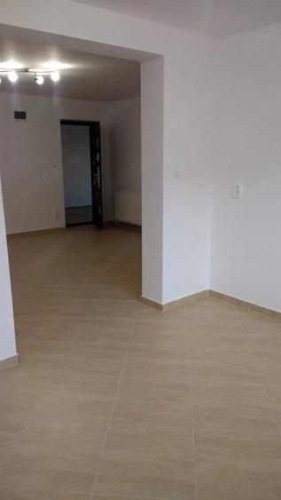 Spațiu comercial, de 37 mp, în Central