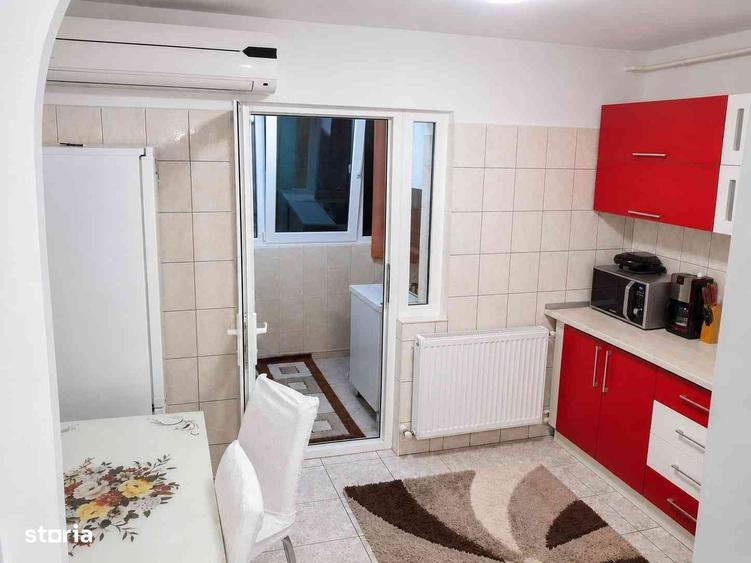 Apartament cu 3 camere în Faleza Nord