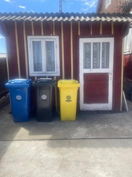 Casă cu Teren 5200 Mp în Pârteștii de Jos