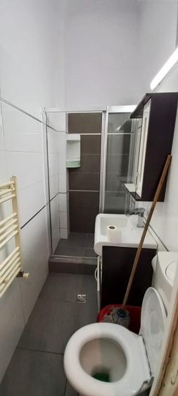 Apartament cu 2 camere semidecomandat în Cișmigiu