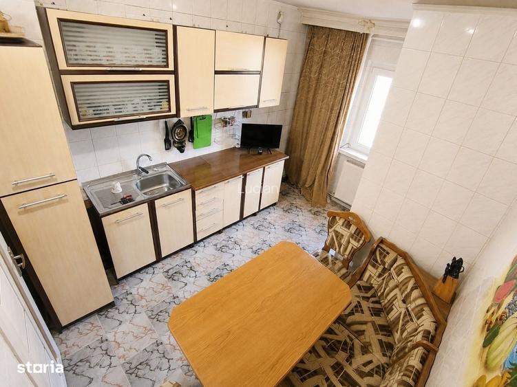 Apartament 4 camere Caracal HCC, 2 bai, 2 balcoane, et 2