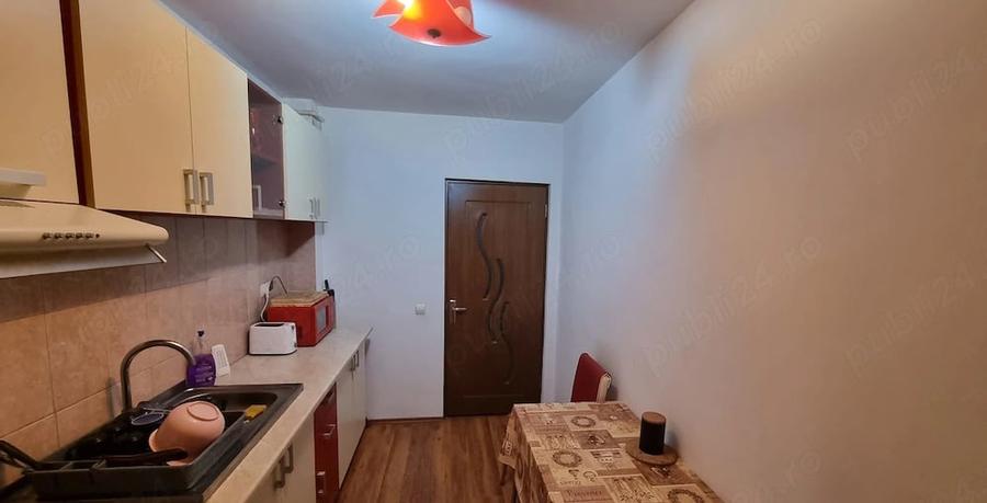 Garsonieră decomandată în Florești