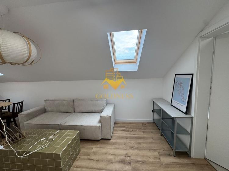 Apartament cu 3 camere semidecomandat, mobilat în Între Lacuri