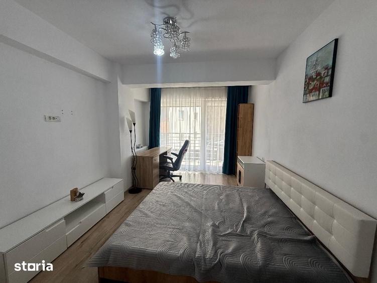 Apartament cu 3 camere în Cetate