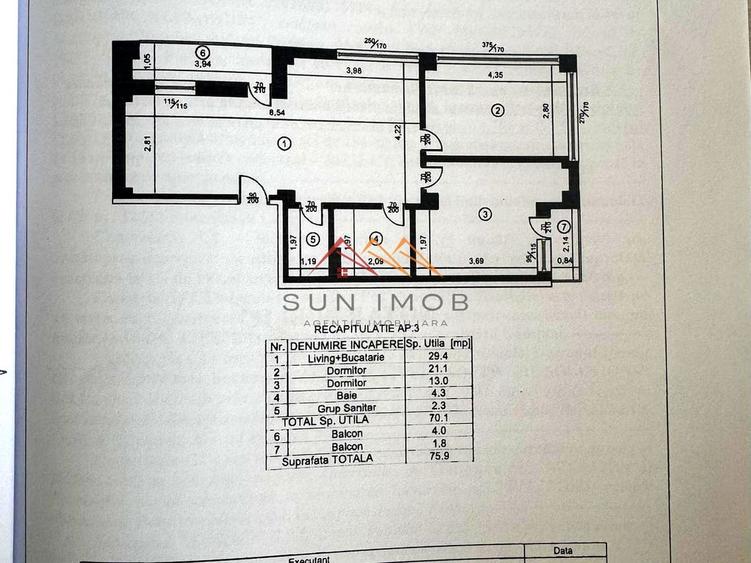 Apartament cu 3 camere, mobilat în Central