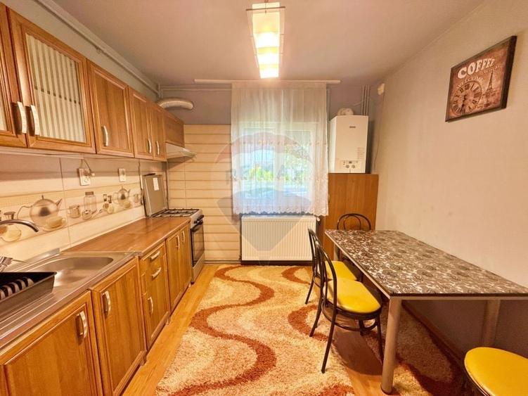 Apartament cu 2 camere de închiriat în Alfa - 3