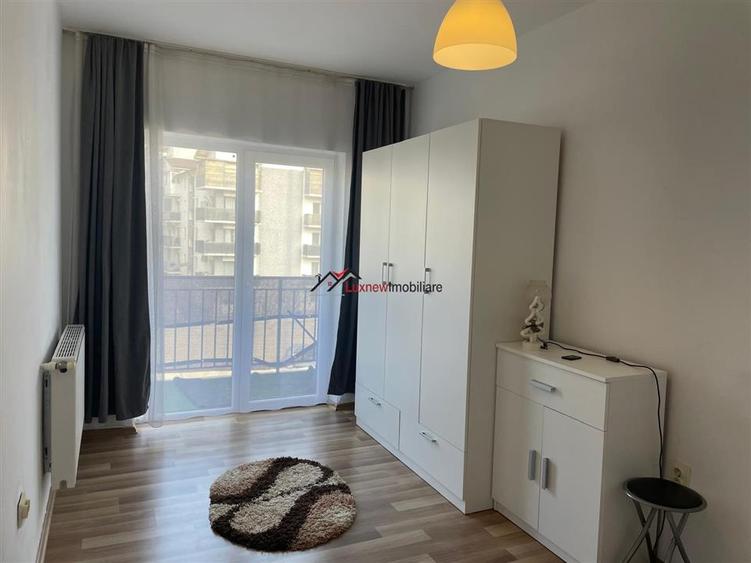 Apartament cu 2 camere semidecomandat în Florești