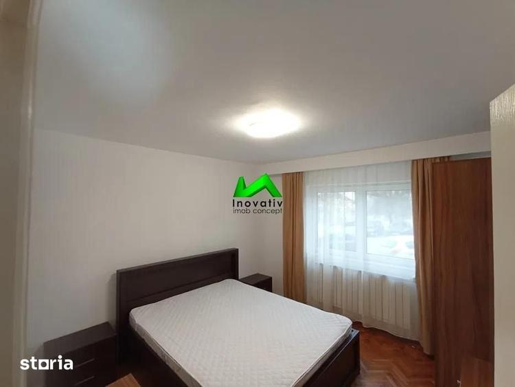 Apartament cu 3 camere în Vasile Aaron