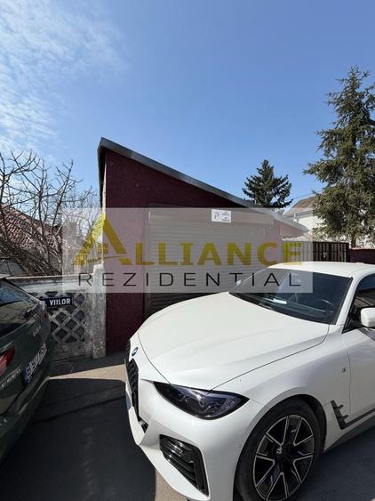 Casă individuală cu 5 camere cu Canalizare în Cățelu