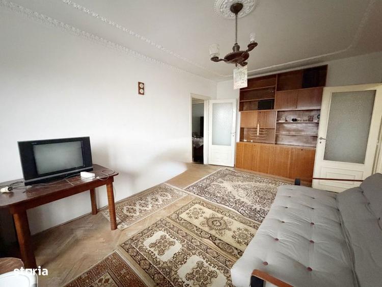 Apartament cu 3 camere decomandat, mobilat în Soarelui