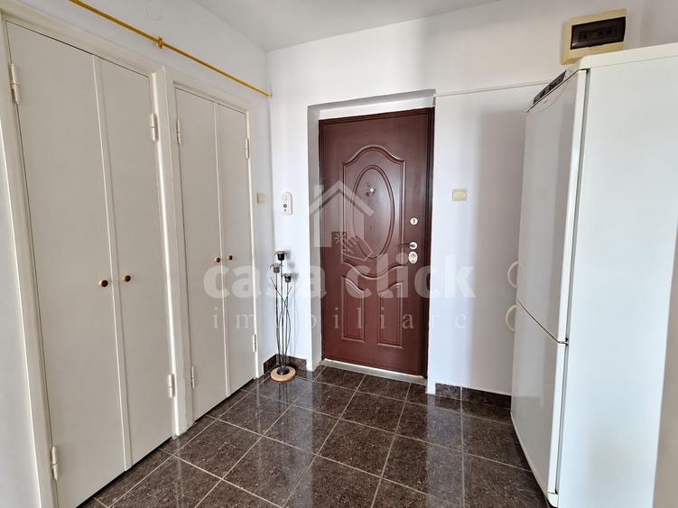 Garsonieră decomandată în Gării