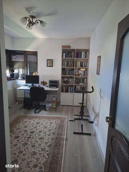Casă cu 4 camere cu Teren 325 Mp în Central