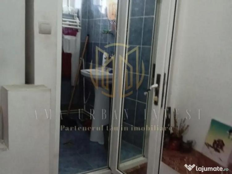 Apartament cu 3 camere decomandat în Mărgeanului
