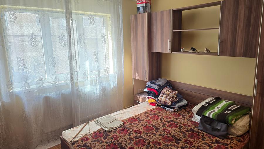 Apartament cu 2 camere decomandat în Zamfirescu