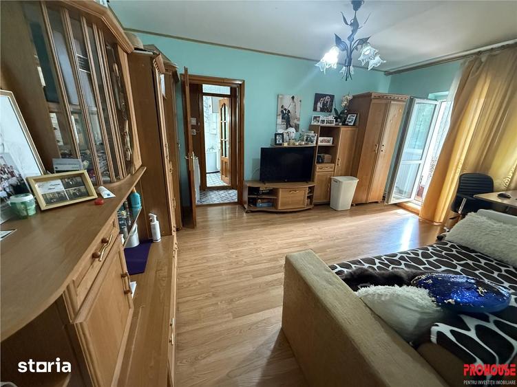 Apartament cu 2 camere semidecomandat în Gară