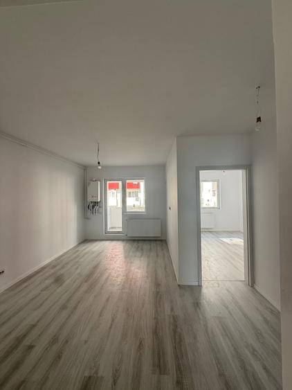 Apartament cu 2 camere semidecomandat în Militari