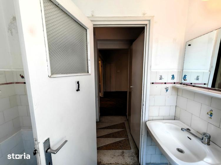 3 cam. deco., central, et. I langa Catedrala Inaltarea Domnului - 15