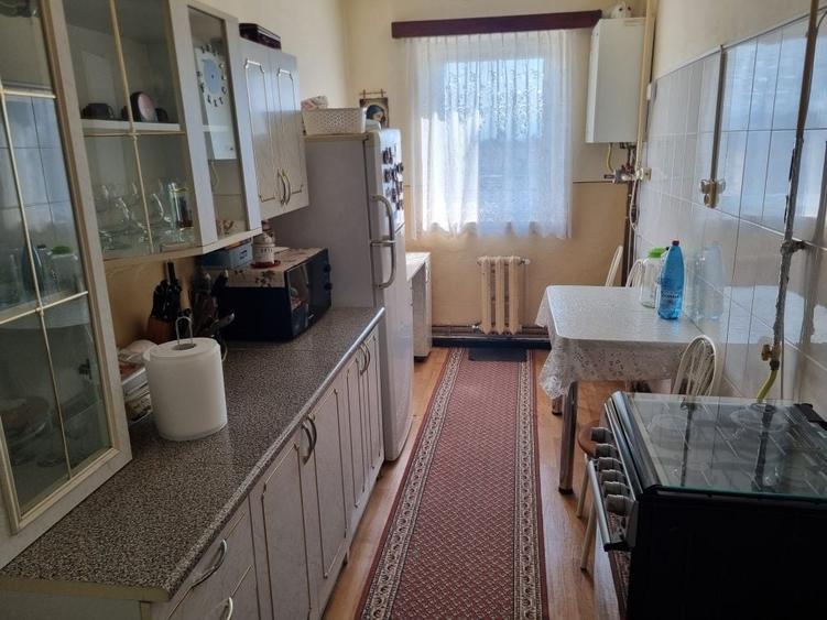 Apartament cu 3 camere decomandat în Gării