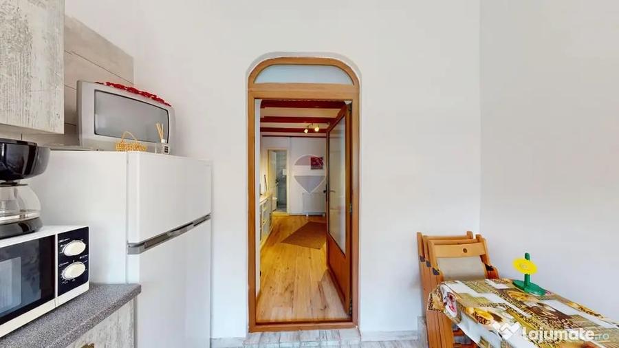 Apartament cu 2 camere decomandat în Central