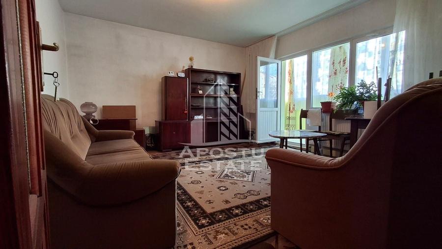 Apartament 3 camere la parter – ideal locuinta sau afacere, - 1