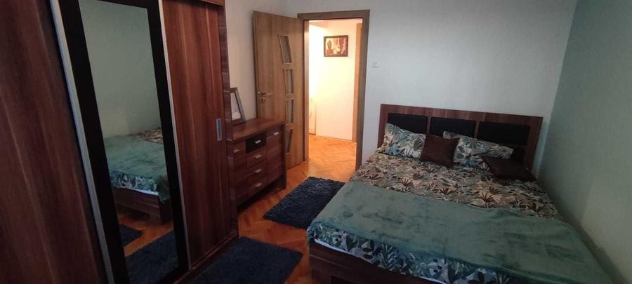 Apartament cu 3 camere decomandat în Calea Aradului