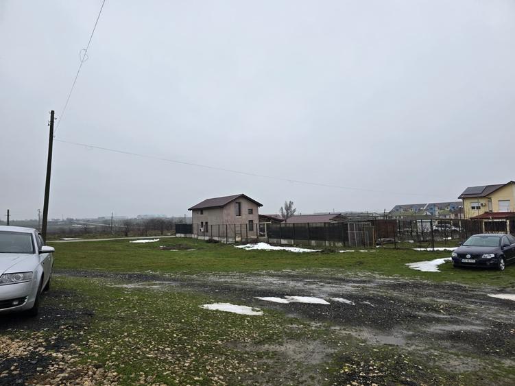 Teren Construcții intravilan de 1000 mp, în Techirghiol