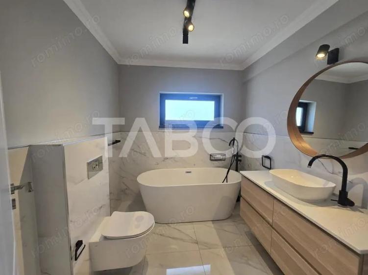 Casă cu 5 camere cu Teren 230 Mp în Central