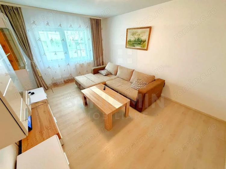 Apartament cu 2 camere decomandat în Centrul Civic