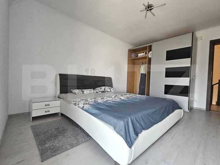 Duplex cu 5 camere cu Teren 380 Mp în Dumbrăvița