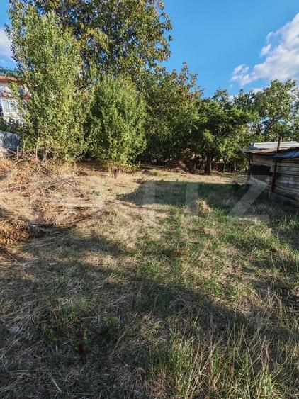 Teren Construcții intravilan de 1388 mp, în Central