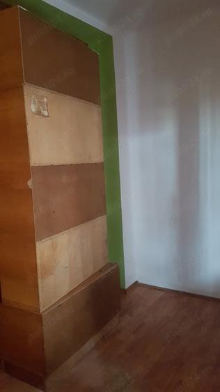 Spațiu comercial, de 300 mp, în Central