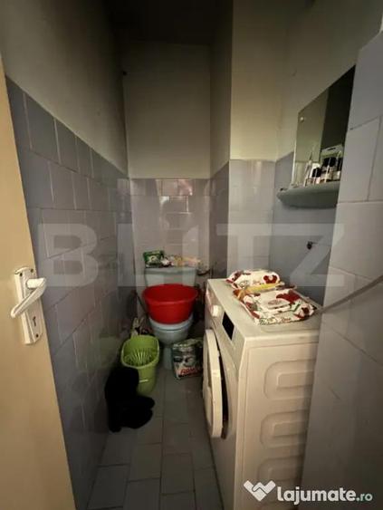 Apartament cu 3 camere decomandat în Tudor